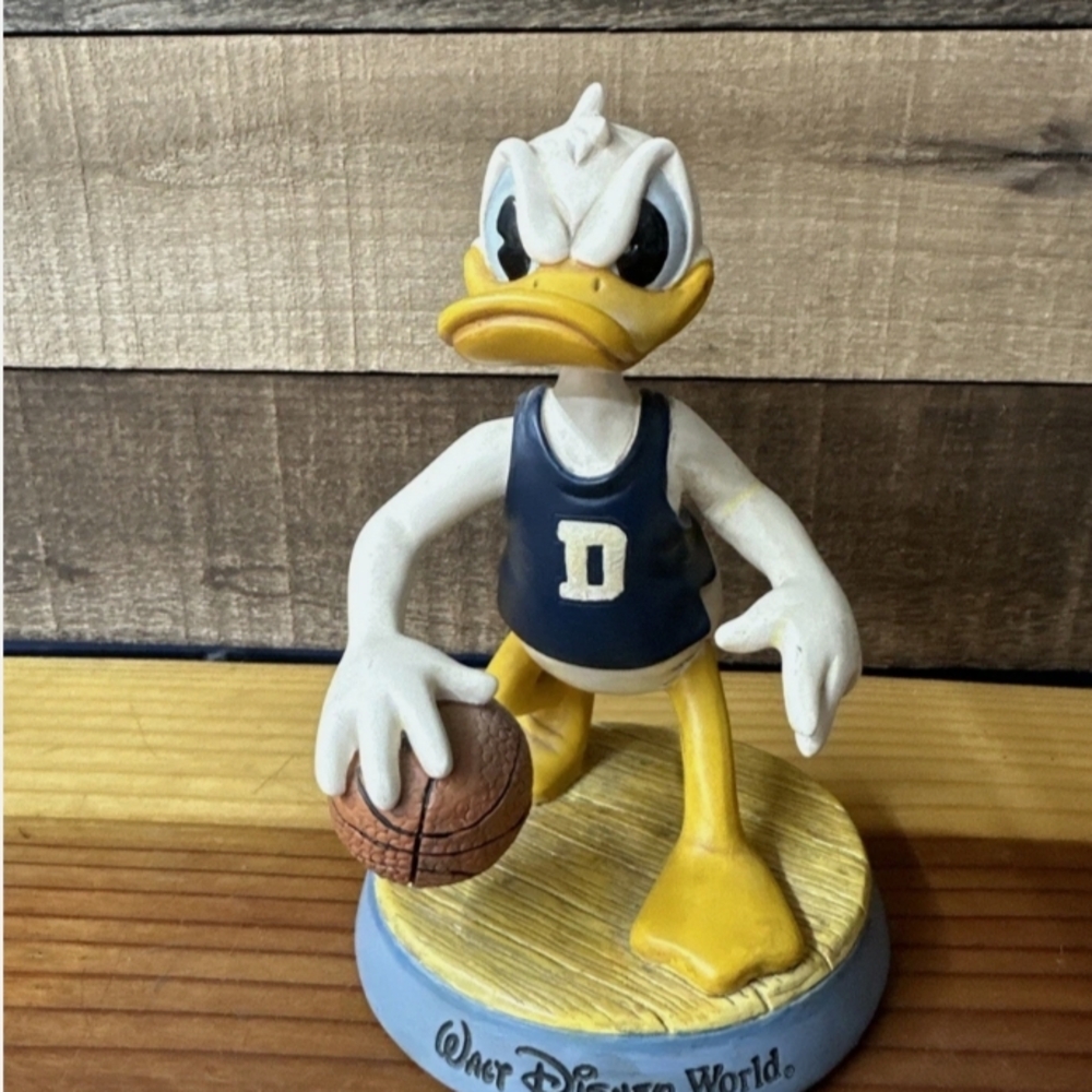Disney Donald Duck Basketball Figurine - Navy and Yellow